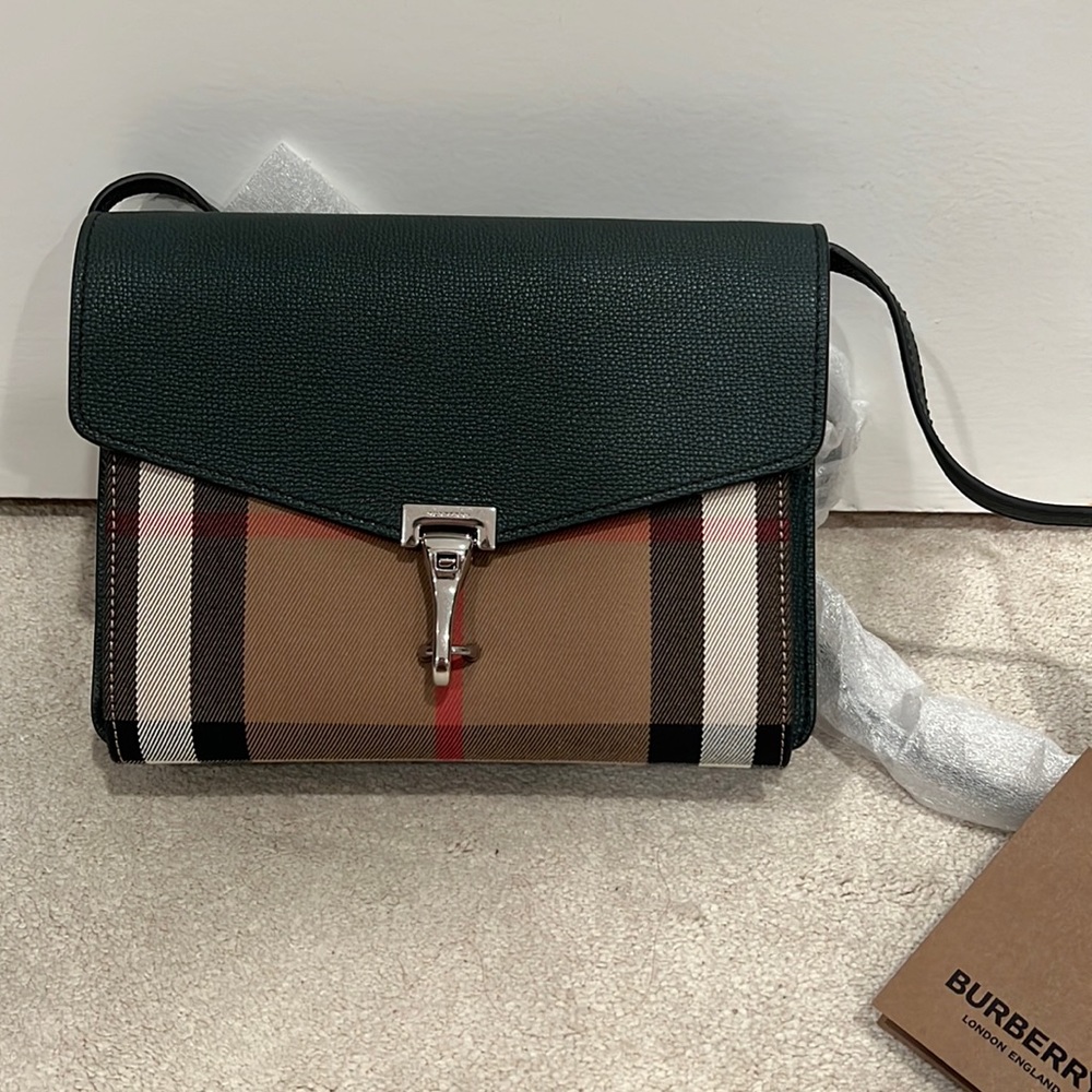 Burberry Macken crossbody